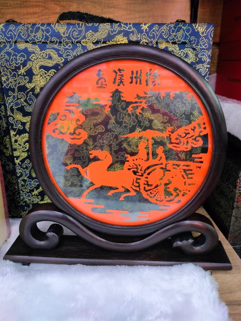 商务礼品定制：解读行业新趋势